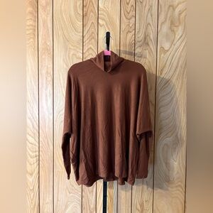Lightweight Funnel Neck Long Sleeve Top